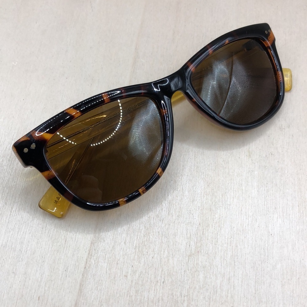 Cole Haan Women's C16069 11 Yellow Brown Tortoise Classic Sunglasses - Picture 2 of 7